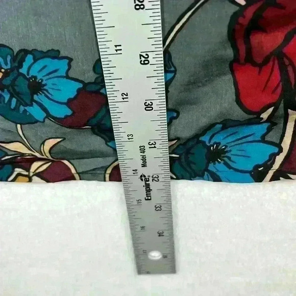 Lane Bryant Long Blouse Top Beaded Embellishment Colorful Women Plus Size 26-28 - Picture 8 of 8